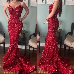 NWT sequin Portia & Scarlett red evening gown